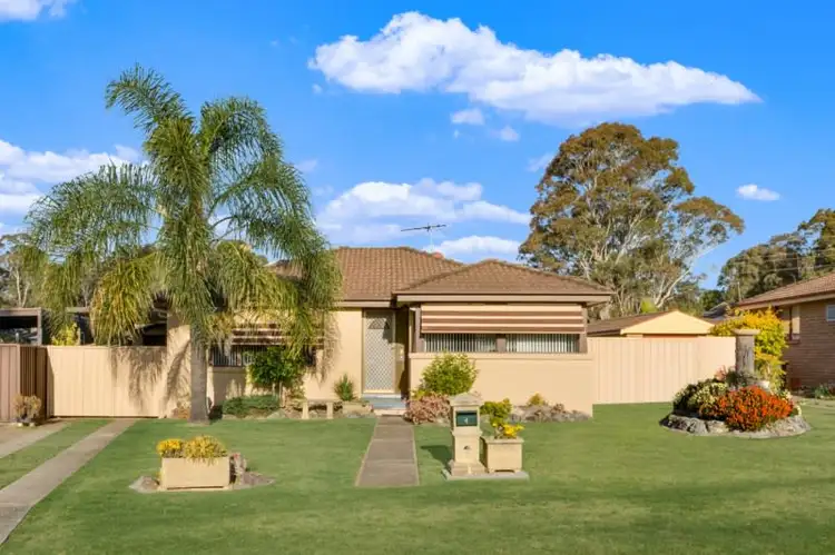 4 Kullaroo Avenue, Bradbury NSW 2560