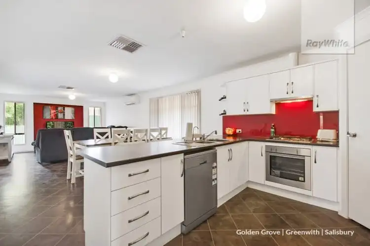 Fifth view of Homely house listing, 2 Brambley Lane, Craigmore SA 5114