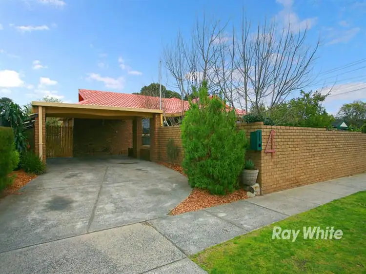 4 Glenway Drive