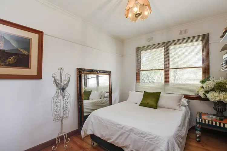Fifth view of Homely house listing, 5 Biran Court, Reservoir VIC 3073