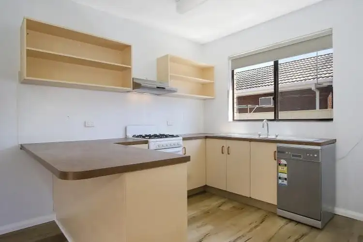 13/413 Bevan Street, Lavington NSW 2641