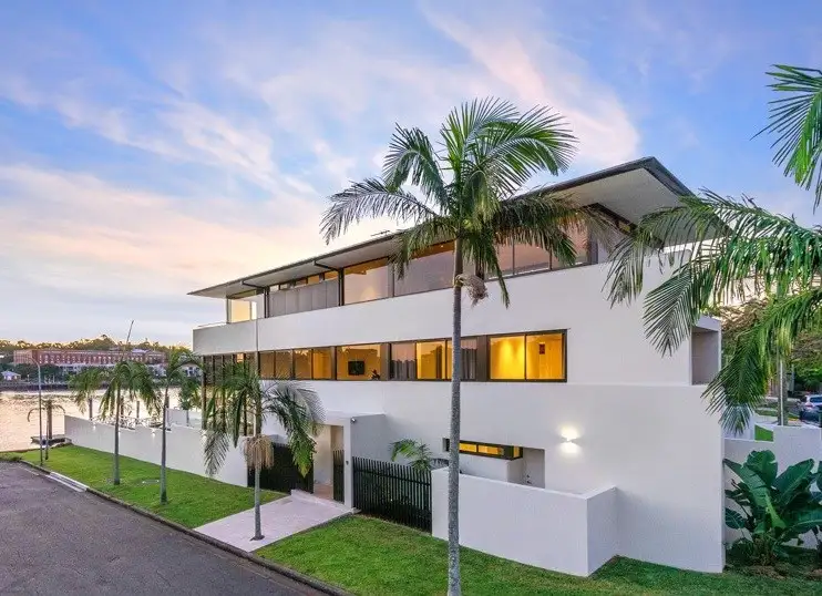 30 Gordon Street, Hawthorne QLD 4171