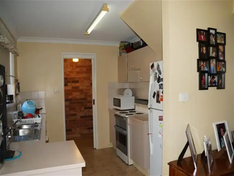 Sixth view of Homely unit listing, 1/7 Forrest Crescent, Dubbo NSW 2830