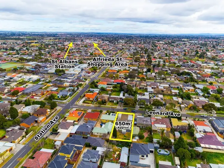 54 Leonard Avenue, St Albans VIC 3021