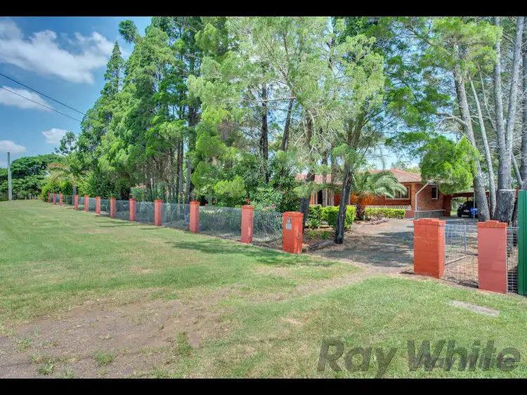 18 Andrew Street, Bundamba QLD 4304