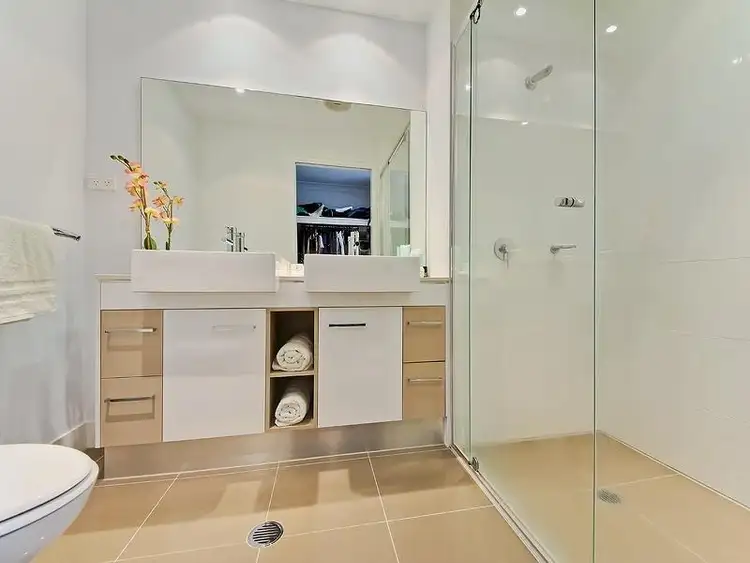 Fifth view of Homely townhouse listing, 5/432 Pine Ridge Road, Coombabah QLD 4216