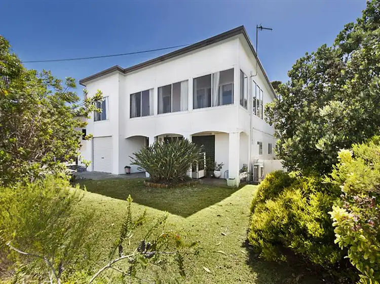 21 Highview Drive, Dolphin Point NSW 2539