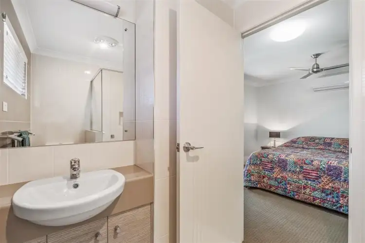 Sixth view of Homely house listing, 4 Woodgate Court, Gracemere QLD 4702