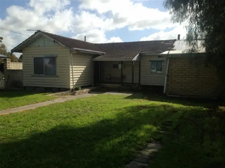 4 Richardson Street, Gnowangerup WA 6335