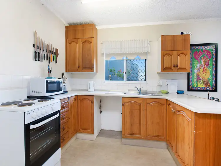 Third view of Homely unit listing, 2/186 Brisbane Road, Mooloolaba QLD 4557