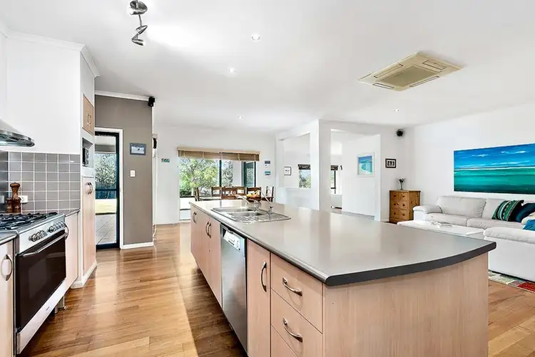 Fourth view of Homely house listing, 4 Pinbarren Place, Yugar QLD 4520