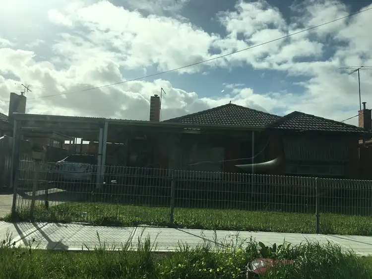 22 Beaver Street, St Albans VIC 3021