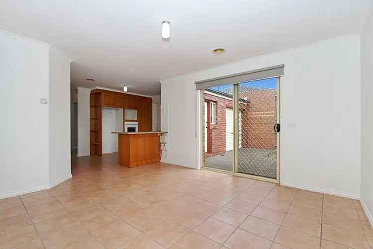 Fourth view of Homely unit listing, 5 Pollock Drive, Mill Park VIC 3082