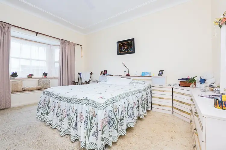 Fourth view of Homely house listing, 328 Northcliffe Drive, Lake Heights NSW 2502