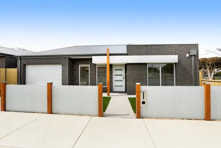 9 Neil Street, Belmont VIC 3216