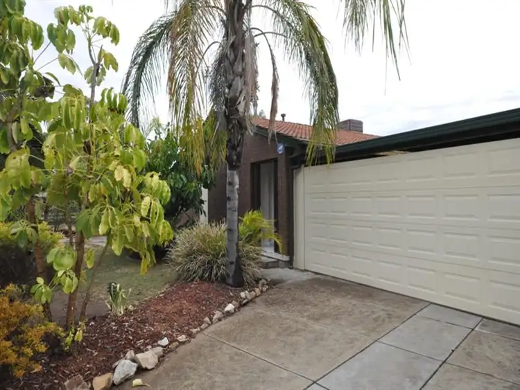 Third view of Homely house listing, 2 Tulip Court, Parafield Gardens SA 5107