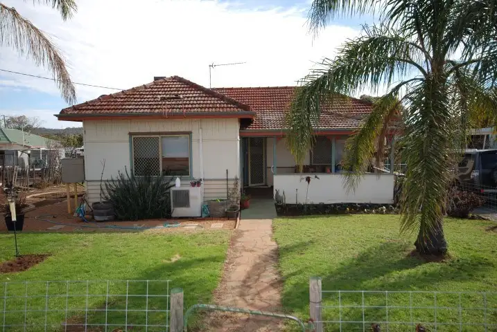 14 Burns Street, Narrogin WA 6312