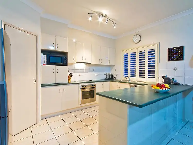 Fifth view of Homely house listing, 2 Lambertia Court, Albany Creek QLD 4035