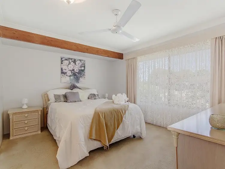 Sixth view of Homely house listing, 10 Ceri Close, Port Kennedy WA 6172