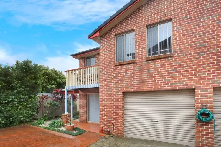 Main view of Homely townhouse listing, 4/174 Balgownie Road, Balgownie NSW 2519