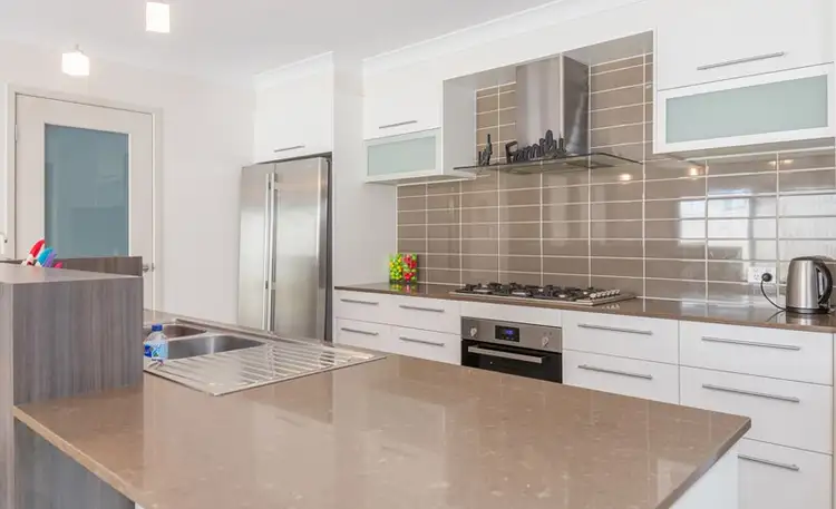 4 Dorrough Street, Flinders NSW 2529