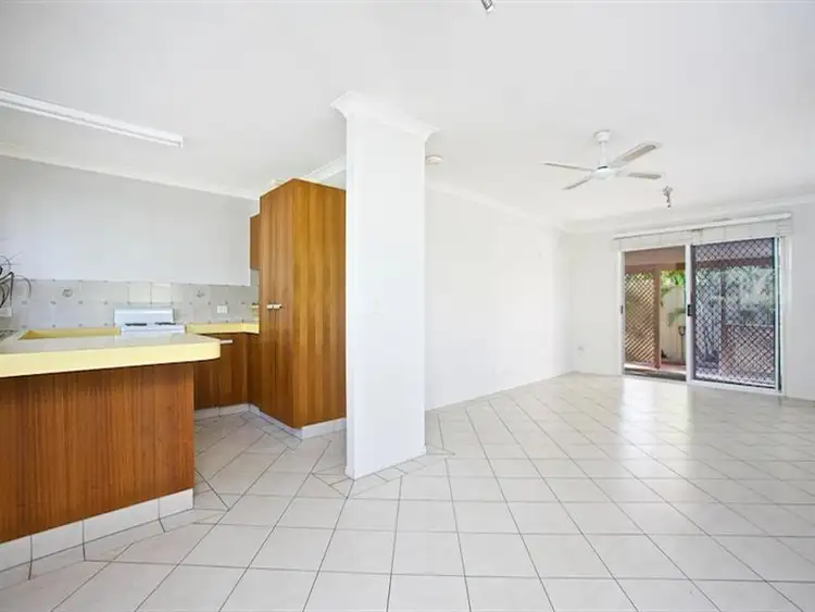 Fifth view of Homely unit listing, 1/10 Hollywell Road, Biggera Waters QLD 4216