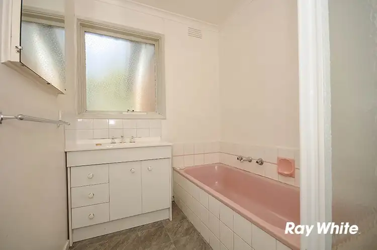 Fifth view of Homely house listing, 7 Rodney Close, Blackburn South VIC 3130