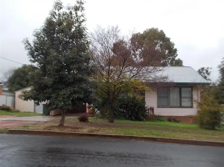 20 Weston Street, Parkes NSW 2870