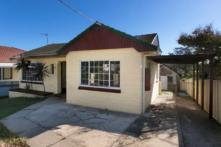 Main view of Homely house listing, 10 Trevor Avenue, Lake Heights NSW 2502