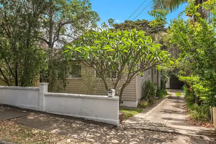 10 Walker Street, Turrella NSW 2205