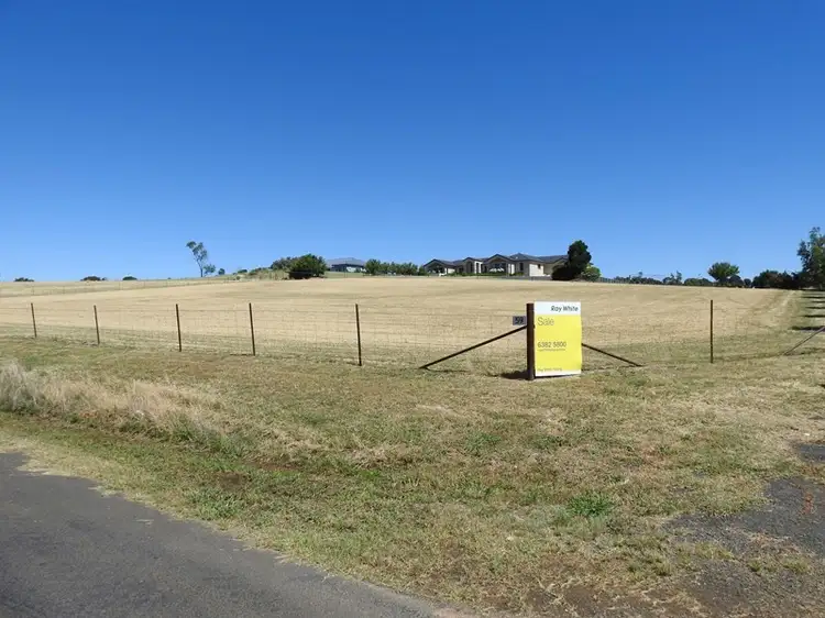59 Windermere Street, Young NSW 2594