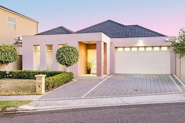 2/689 Burbridge Road, West Beach SA 5024