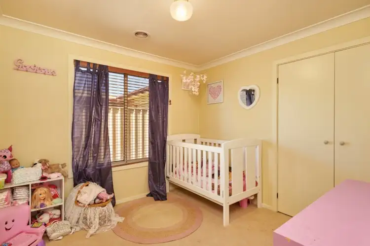 Sixth view of Homely house listing, 7 Elanora Place, Glenfield Park NSW 2650