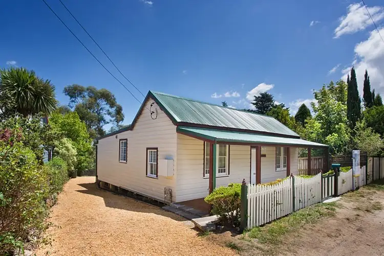 114 Station Street, Blackheath NSW 2785
