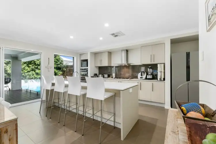 156 The Avenue, Peregian Springs QLD 4573