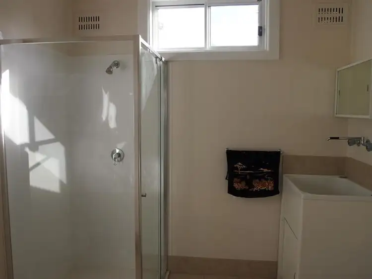 Sixth view of Homely house listing, 5 Rose Street, Parkes NSW 2870