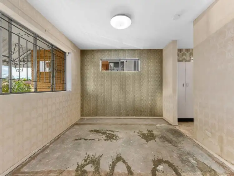 Sixth view of Homely unit listing, 1/49 Gordon Street, Greenslopes QLD 4120
