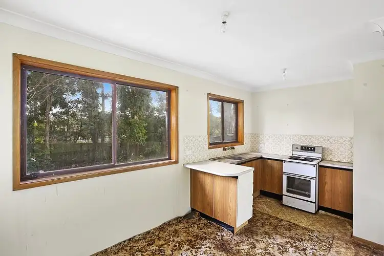 Fourth view of Homely house listing, 31 Audie Parade, Berkeley Vale NSW 2261
