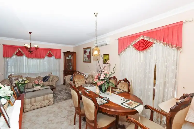 Seventh view of Homely house listing, 11 Ellara Court, Alexander Heights WA 6064