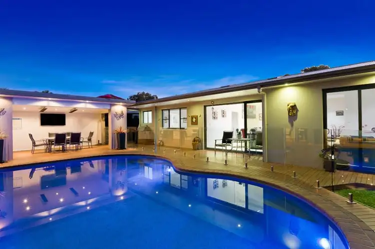 24 Shoalhaven Road, Sylvania Waters NSW 2224