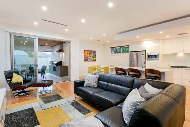 Seventh view of Homely house listing, 18 Andrew Avenue, Marion SA 5043
