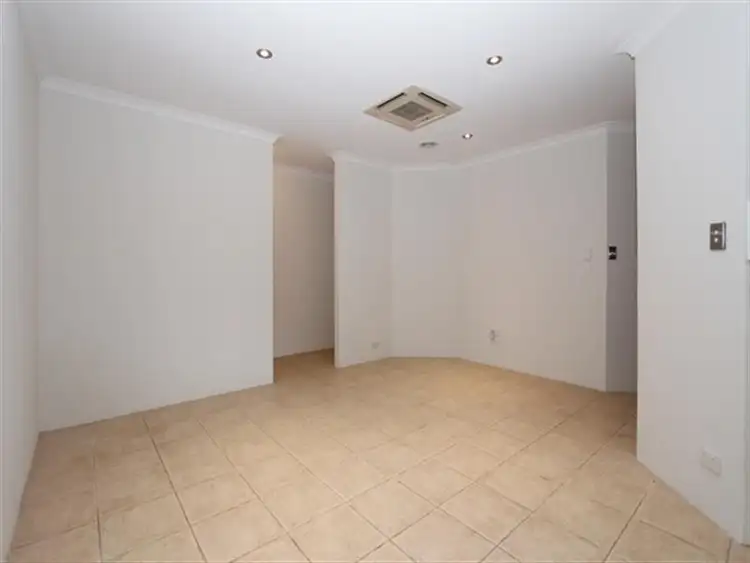 Sixth view of Homely house listing, 7 Vine Court, Kenwick WA 6107