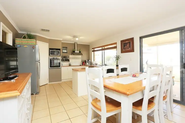 Sixth view of Homely house listing, 21 Yeovil Circuit, Craigmore SA 5114