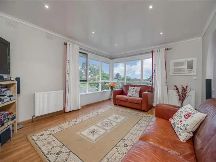 Sixth view of Homely house listing, 8 Gillingham Street, Watsonia North VIC 3087