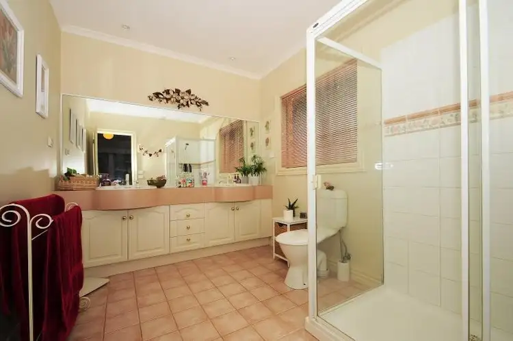 Seventh view of Homely house listing, 2 Illawong Mews, Langwarrin VIC 3910