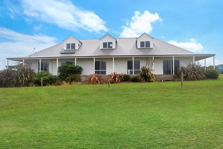 Main view of Homely house listing, 5 Fitzgibbons Lane, Illowa VIC 3282