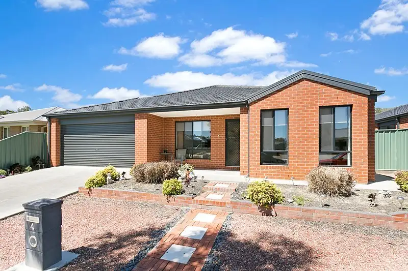Main view of Homely house listing, 4 Arrawalli Avenue, Ascot VIC 3551