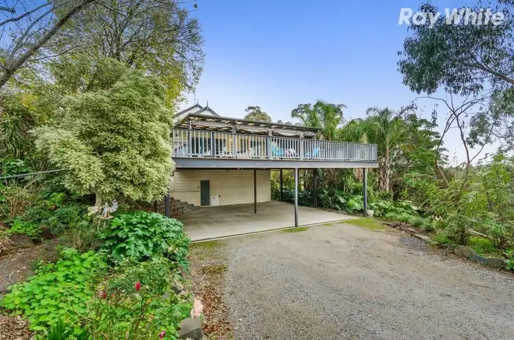 18 Finmere Crescent, Upper Ferntree Gully VIC 3156