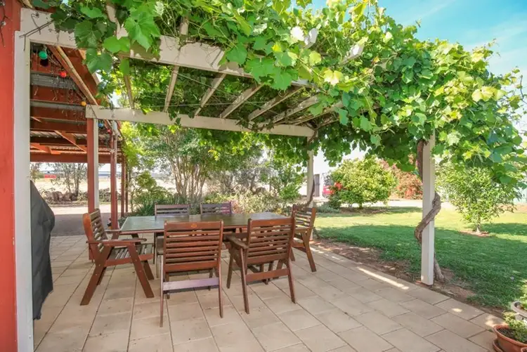 Second view of Homely house listing, 8 Main Avenue South, Merbein VIC 3505