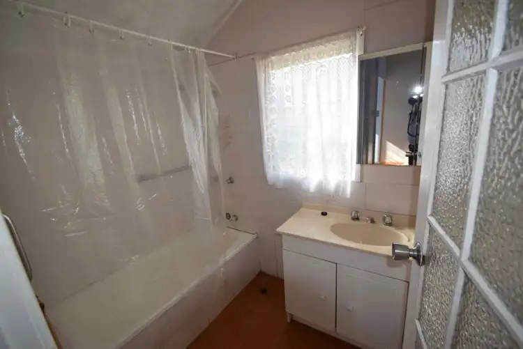 Seventh view of Homely house listing, 8 Short Street, Esk QLD 4312